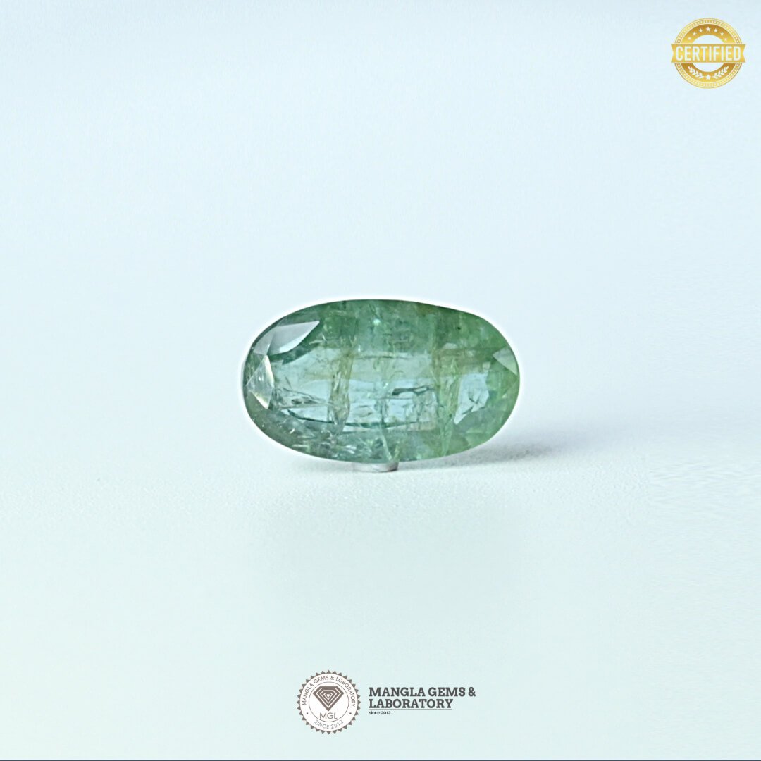 Emerald (पन्ना) - 5.65carrat/6.27ratti