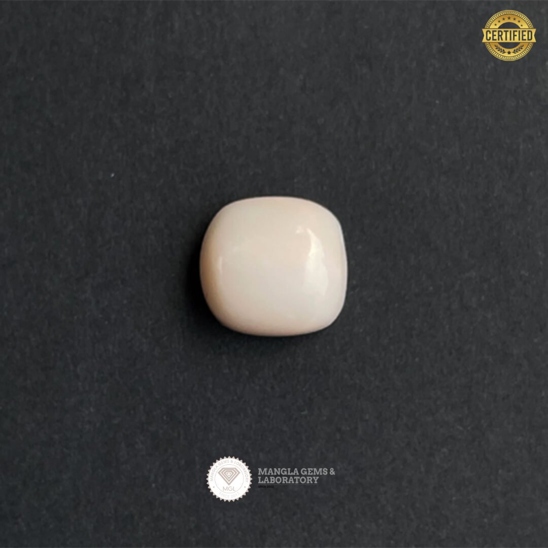 White Corel : 9.14carat/10.15ratti